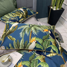 Load image into Gallery viewer, STEFANI Duvet Cover Set