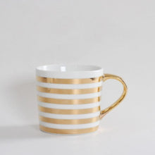 Load image into Gallery viewer, LOVE Tea Cups Set