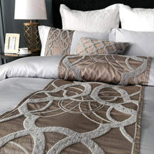 Load image into Gallery viewer, VANESSA Duvet Cover Set