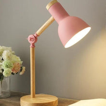 Load image into Gallery viewer, CREATIVE NORDIK WOOD ART Table Lamp