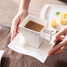 Load image into Gallery viewer, FLORA 6 Person Dinner Set